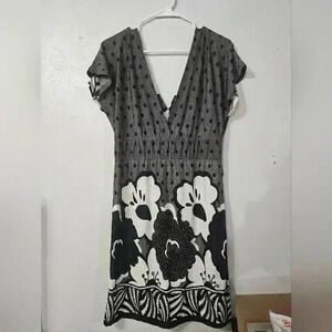 Urban mango midi dress!